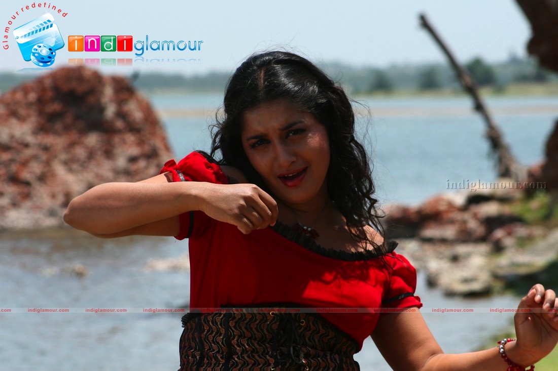 AADHINARAYANA Movie hd photo